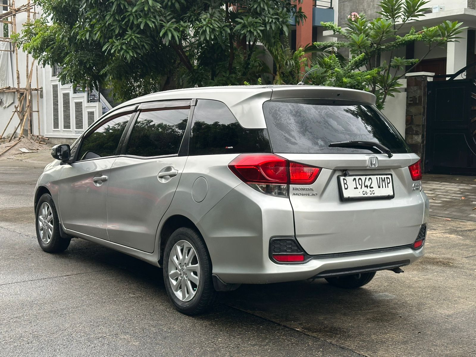 Honda Mobilio E CVT Matic 2015