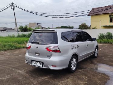 Nissan Grand Livina XV AT 2015 — KM Low | Fullset | Siap Jalan Jauh 11