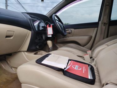 Nissan Grand Livina XV AT 2015 — KM Low | Fullset | Siap Jalan Jauh 7