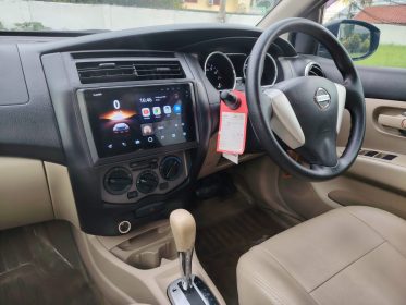 Nissan Grand Livina XV AT 2015 — KM Low | Fullset | Siap Jalan Jauh 2