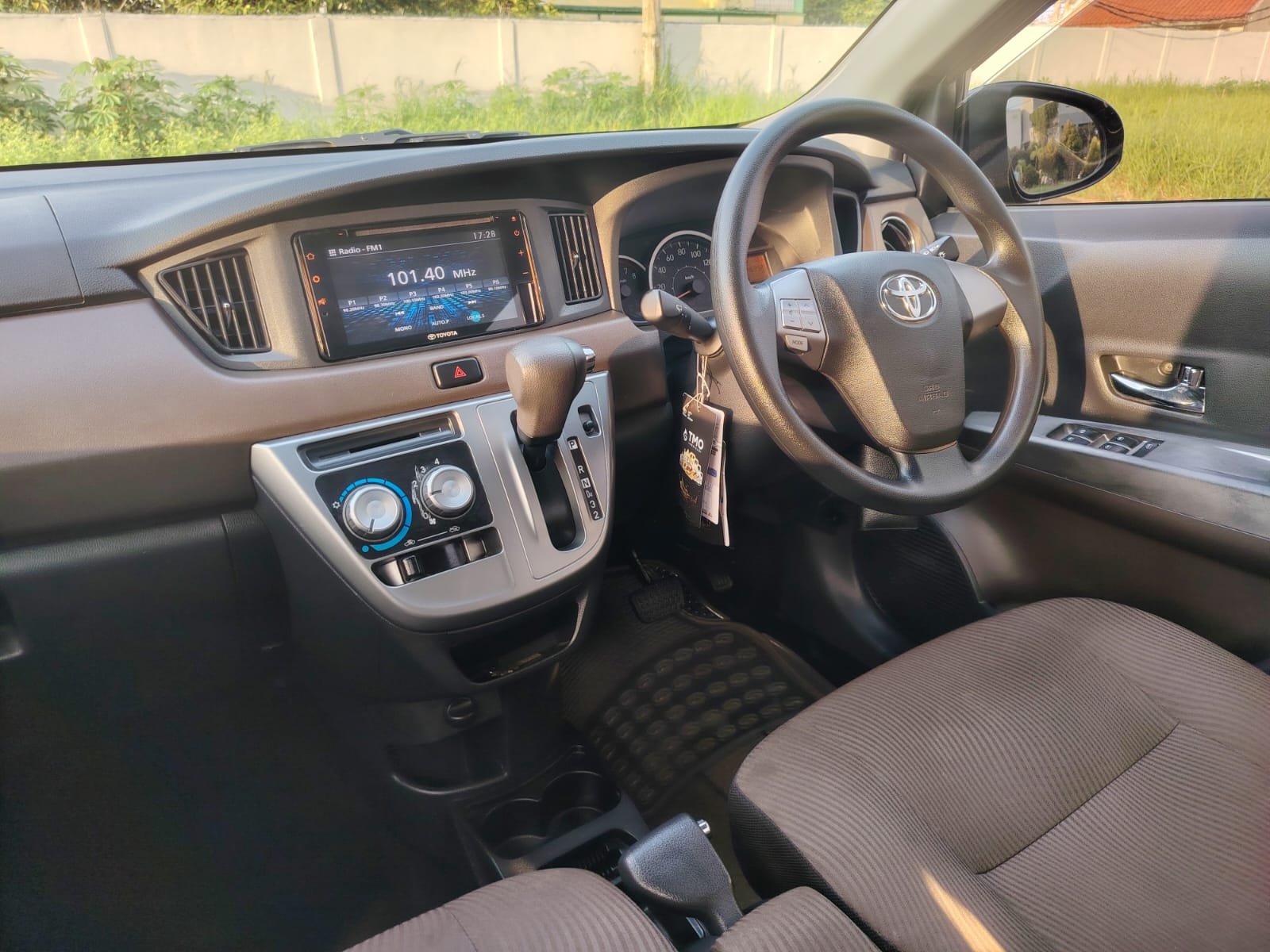 Toyota Calya G AT 2021 — 1st Owner | KM Low Record | Full Original