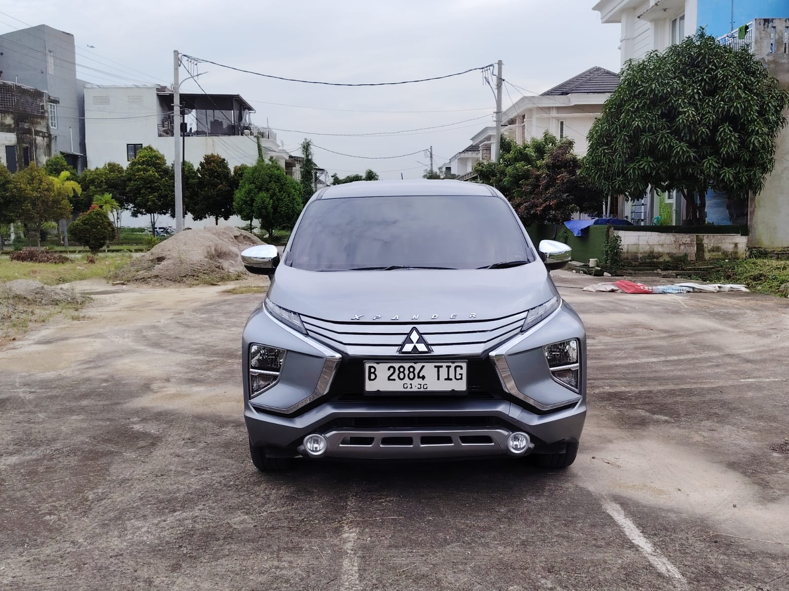 XPANDER SPORT 1.5 AT 2019 – ANTIK KM LOW