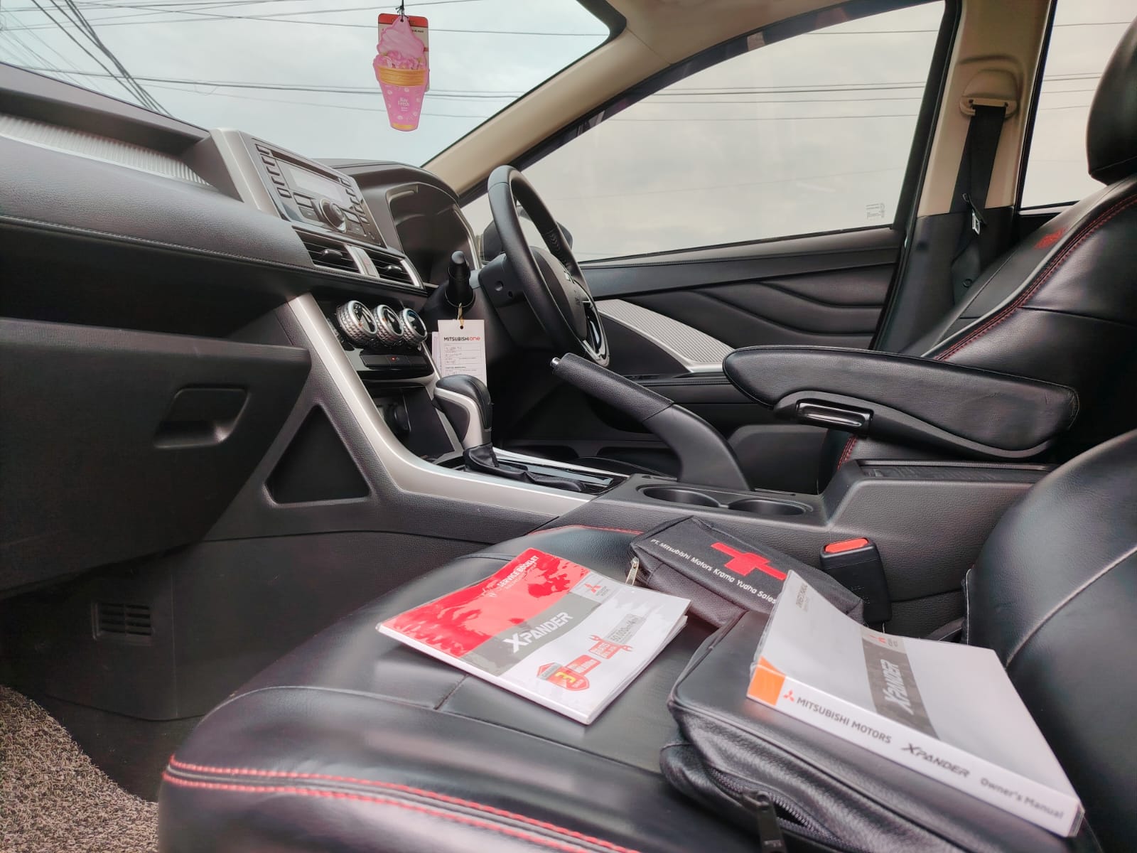 XPANDER SPORT 1.5 AT 2019 – ANTIK KM LOW