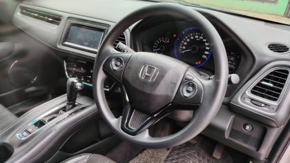 Honda HR-V E cvt metik 2017 (km low kondisi istimewa) Nik 2016 5