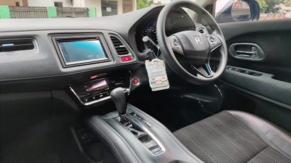 Honda HR-V E cvt metik 2017 (km low kondisi istimewa) Nik 2016 12