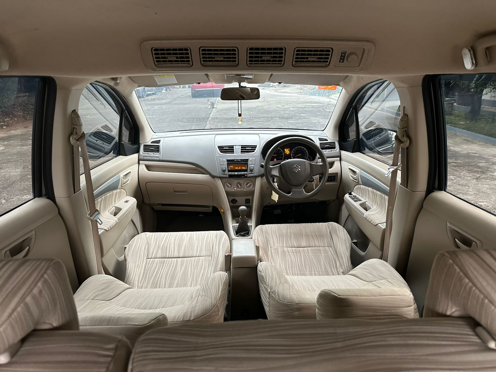 SUZUKI Ertiga GL MT 2018