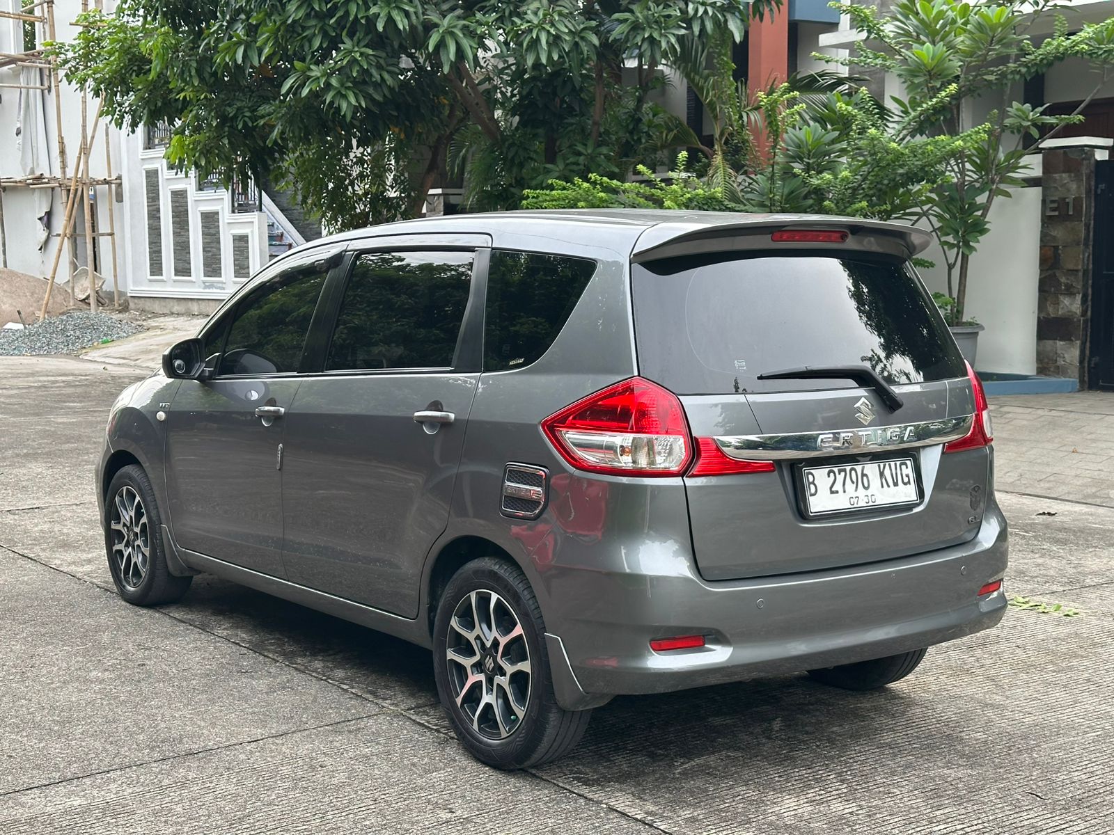 SUZUKI Ertiga GL MT 2018