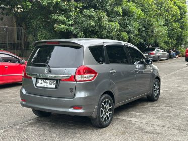 SUZUKI Ertiga GL MT 2018 9