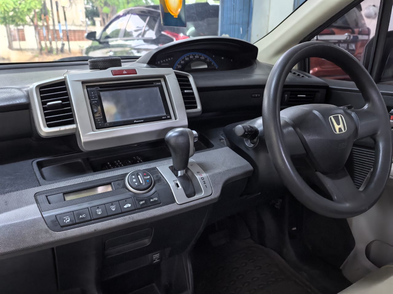 Honda FREED E PSD AT 2012 - KM Low