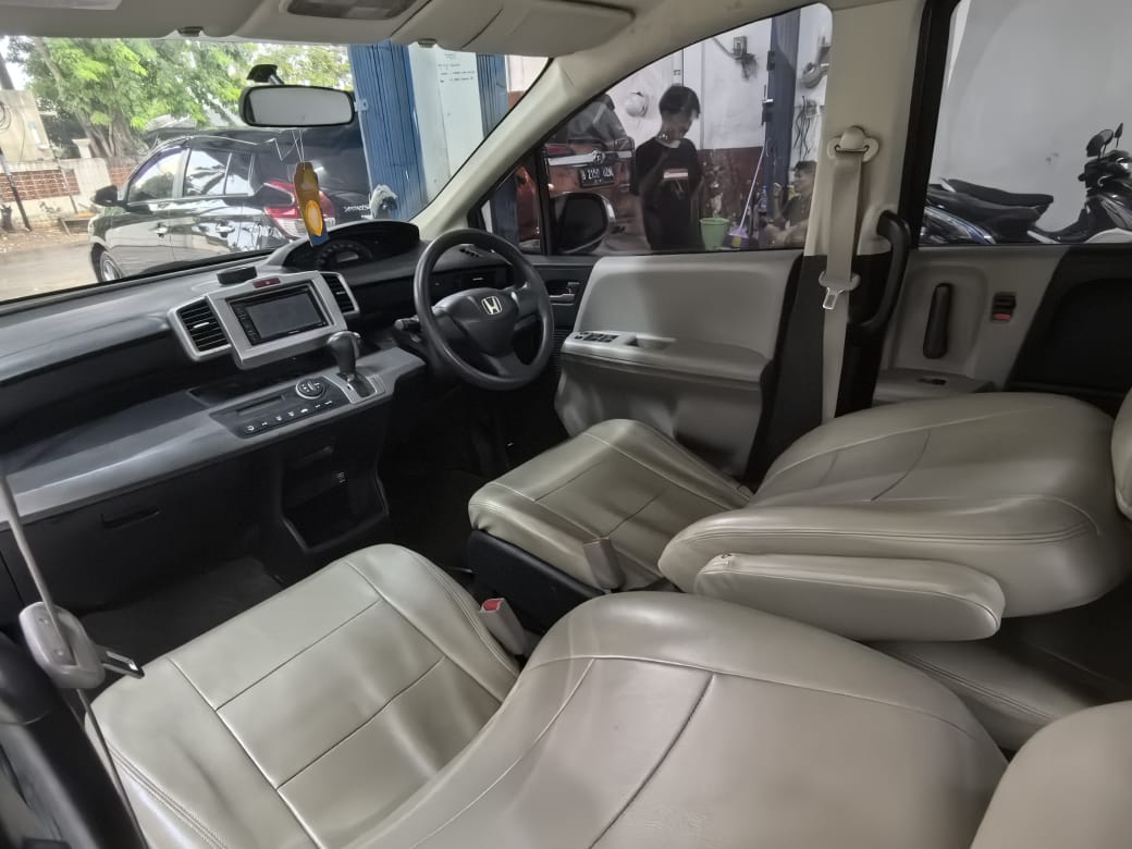 Honda FREED E PSD AT 2012 - KM Low