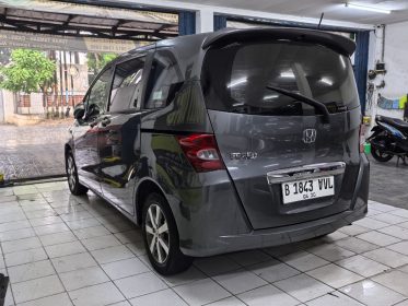 Honda FREED E PSD AT 2012 - KM Low 7