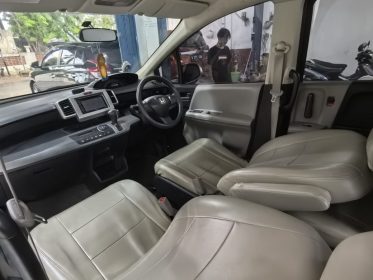 Honda FREED E PSD AT 2012 - KM Low 2