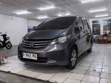 Honda FREED E PSD AT 2012 - KM Low